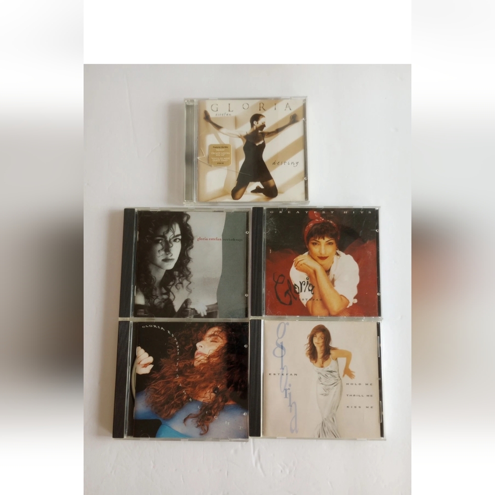 Gloria Estefan CD 5 Lot  Greatest Hits Into Light Destiny Hold Me Cuts Both Ways